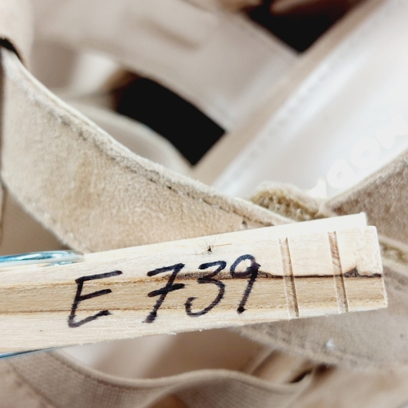 New Pelle Moda Kym Tan Suede Platform Wedge Sandals E739 - Picture 15 of 15